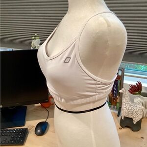 Lorna Jane Sammy Sports Bra White Size 36 C
